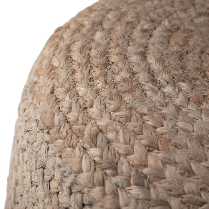 Round Pouf