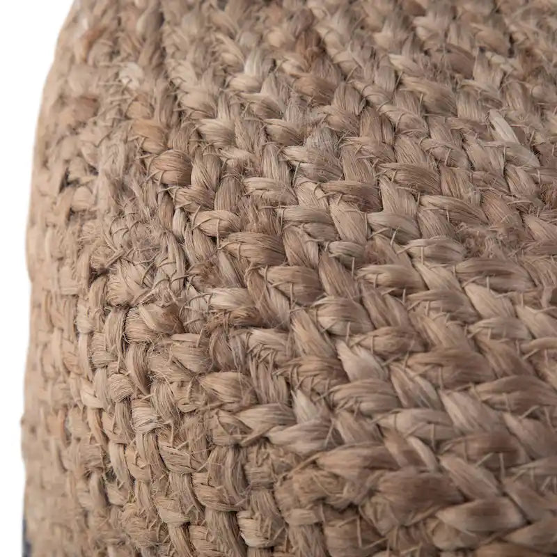 Round Pouf